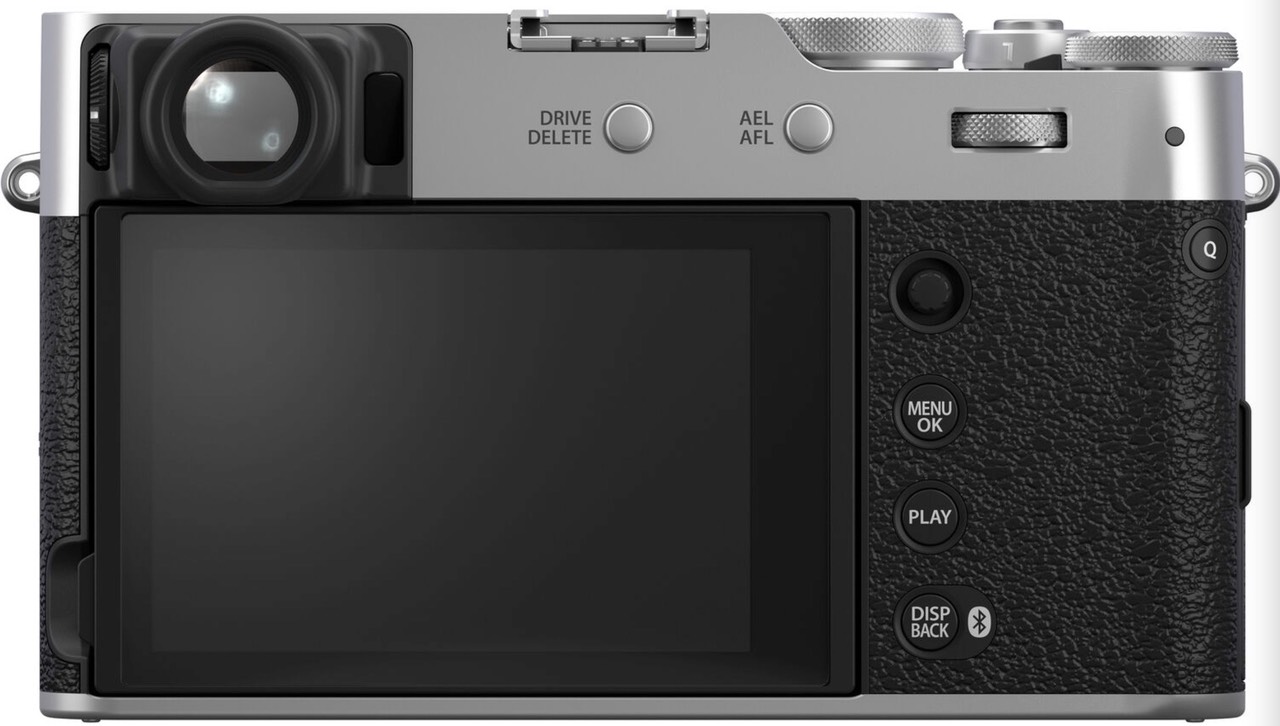 bythom x100vi back